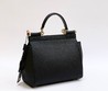 Женская сумка Dolce & Gabbana 25x20 черная кожаная