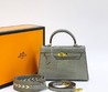 Женская сумка Hermes серая 22x18 кожаная