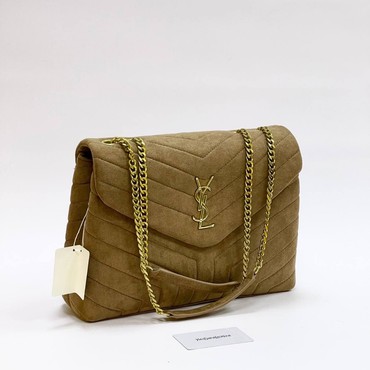 Женская сумка Yves Saint Laurent 32х23 бежевая с оттенком велюровая