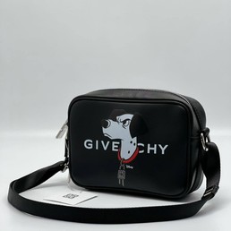Женская сумка Givenchy черная кожаная 20х14 с логотипом и рисунком
