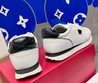 Женские кожаные кроссовки Valentino Garavani 2022-2023 белые с черным