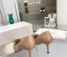 Женские туфли Manolo Blahnik 2022-2023 бежевые