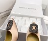 Женские туфли Manolo Blahnik 2022-2023 бежевые