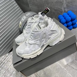 Женские кроссовки Balenciaga 2022-2023 белые