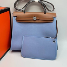Женская кожаная сумка Hermes 2022-2023 голубая 31х26