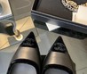 Женские кожаные туфли Chanel 2022-2023 черные
