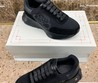 Мужские кожаные кроссовки Alexander McQueen 2022-2023 черные