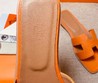 Женские сандалии Hermes 2022-2023 оранжевые