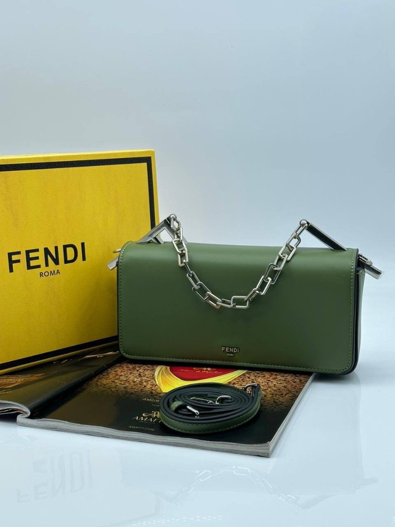 Женская сумка Fendi 2022-2023 зеленая 25х12
