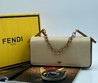 Женская сумка Fendi 2022-2023 бежевая 25х12