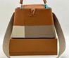 Женская кожаная сумка Louis Vuitton 2022-2023 коричневая 28х18
