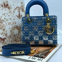 Женская сумка Christian Dior 2022-2023 синяя с пайетками 20х17