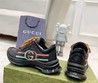 Женские кожаные кроссовки Gucci 2022-2023 черные с фирменным принтом