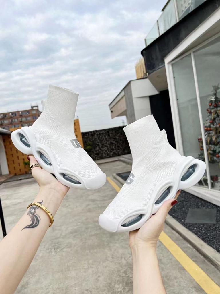 Женские кроссовки Dolce & Gabbana 2022-2023 высокие белые