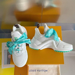 Женские кожаные кроссовки Louis Vuitton 2022-2023 белые с зеленым