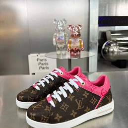 Женские кожаные кроссовки Louis Vuitton 2022-2023 коричневые с розовым