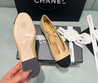 Женские кожаные балетки Chanel Mary Janes 2022-2023 бежевые с черным