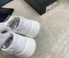 Женские текстильные кроссовки Chanel 2022-2023 белые с бежевым