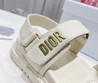 Женские кожаные босоножки Christian Dior 2022-2023 белые