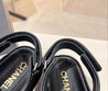 Женские кожаные сандалии Chanel 2022-2023 черные