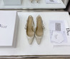 Женские текстильные туфли Christian Dior 2022-2023 белые с бежевым ажурным орнаментом