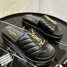 Женские кожаные шлепанцы Saint Laurent 2022-2023 черные