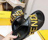Женские кожаные шлепанцы Fendi 2023-2024 черные