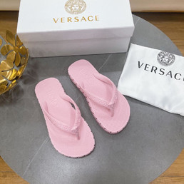 Женские резиновые шлепанцы Versace 2023-2024 розовые