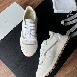 Женские замшевые кроссовки Brunello Cucinelli 2023-2024 кремовые