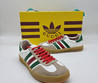 Женские замшевые кроссовки Gucci Gazelle 2023-2024 бежевые