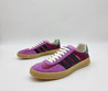 Женские замшевые кроссовки Gucci Gazelle 2023-2024 розовые