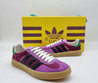 Женские замшевые кроссовки Gucci Gazelle 2023-2024 розовые