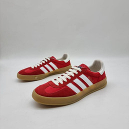 Женские замшевые кроссовки Gucci Gazelle 2023-2024 красные
