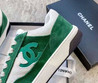 Женские замшевые кроссовки Chanel 2023-2024 зеленые