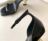 Женские кожаные туфли Saint Laurent Opyum 2023-2024 черные