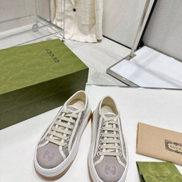 Женские текстильные кеды Gucci 2023-2024 серые