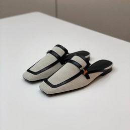 Женские текстильные туфли Hermes 2023-2024 серые