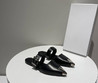 Женские кожаные туфли Alexander McQueen 2023-2024 черные