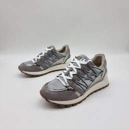 Женские комбинированные кроссовки Brunello Cucinelli 2023-2024 серые с серебристым