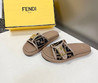 Женские текстильные шлепанцы Fendi 2023-2024 коричневые с черным