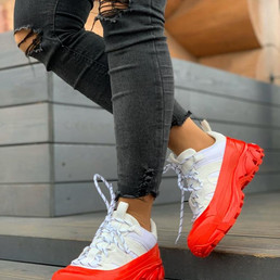 Женские комбинированные кроссовки Burberry 2023-2024 белые с красным