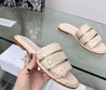Женские плетеные шлепанцы Christian Dior Dway 2023-2024 пудра с золотым логотипом