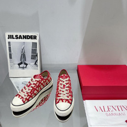 Женские текстильные кеды Valentino 2023-2024 белые с красным