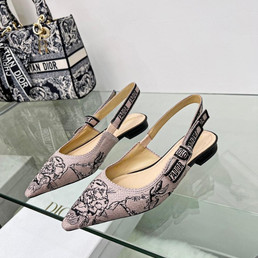 Женские текстильные туфли Christian Dior 2023-2024 бежевые с черным рисунком цветов