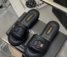 Женские полиуретановые шлепанцы Chanel 2023-2024 черные
