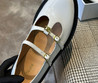 Женские кожаные босоножки Celine 2023-2024 белые с черным