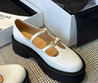 Женские кожаные босоножки Celine 2023-2024 белые с черным