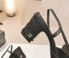 Женские кожаные туфли Chanel 2023-2024 черные