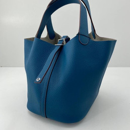 Женская кожаная сумка Hermes 18х20  2023-2024 синяя