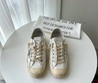 Женские кожаные кроссовки Golden Goose 2023-2024 бежевые с серебряной звездой